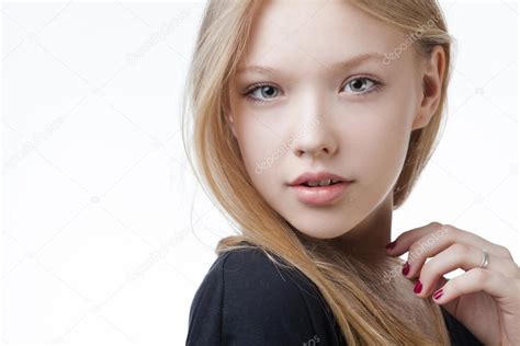 blond teen|Blond Teen Images – Browse 665,159 Stock Photos, Vectors,。